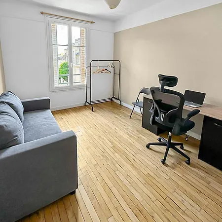 Elegant Pied-a-terre A Beauvais