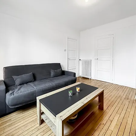 Elegant Pied-a-terre A Beauvais